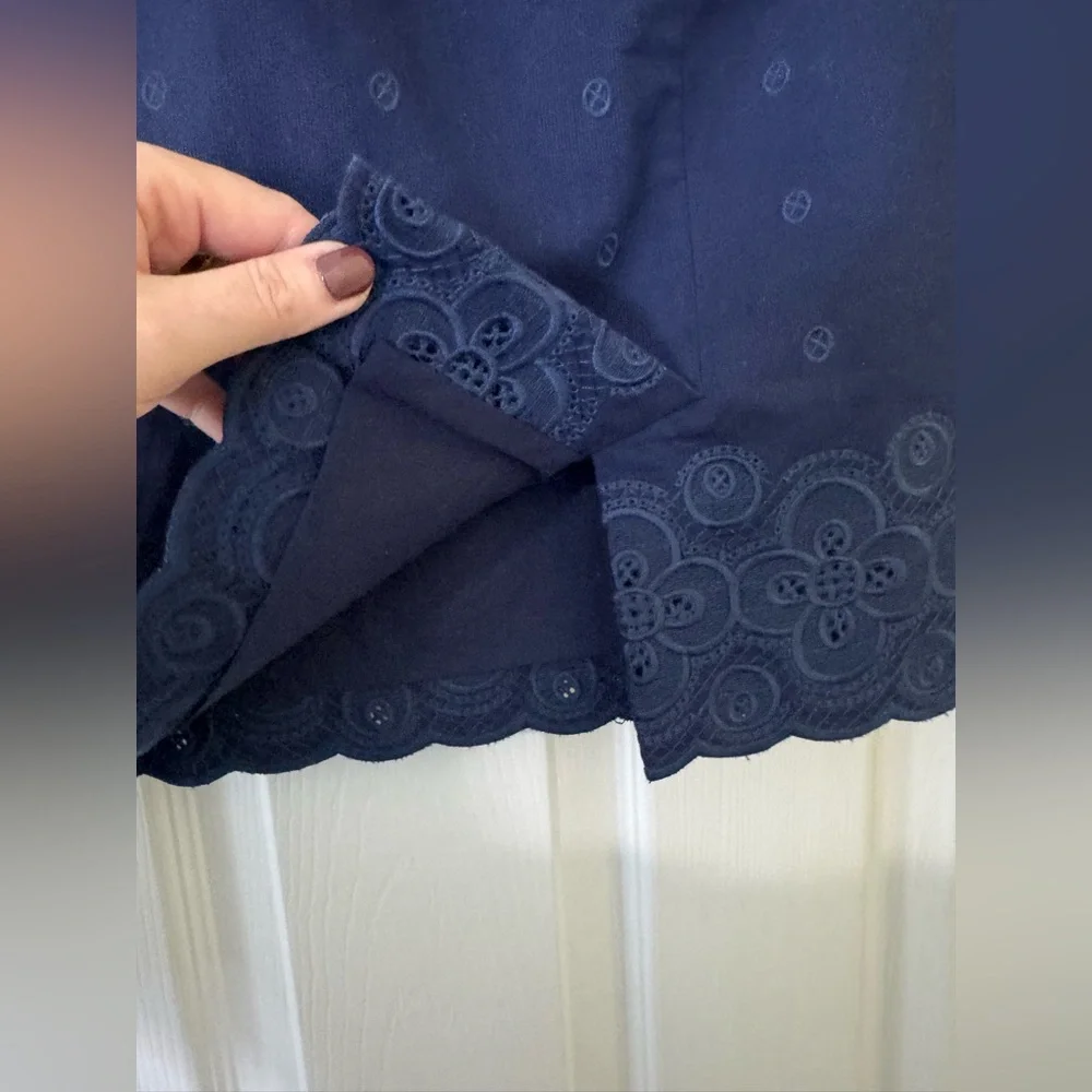 NWT Vineyard Vines Bedford Cord Eyelet Skirt in Nautical Navy Size 6